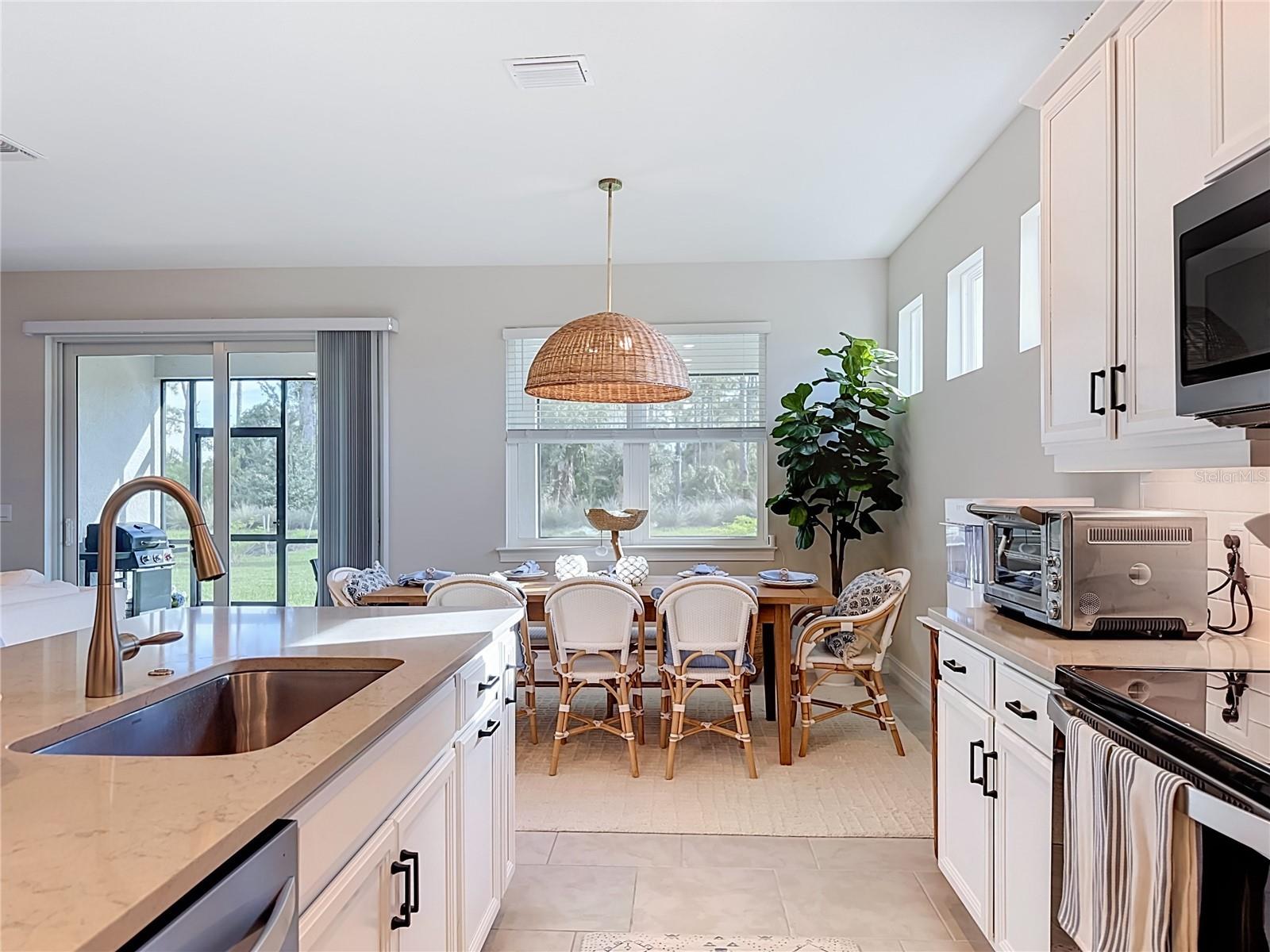 446 IBIZA LOOP, Venice, FL 34292