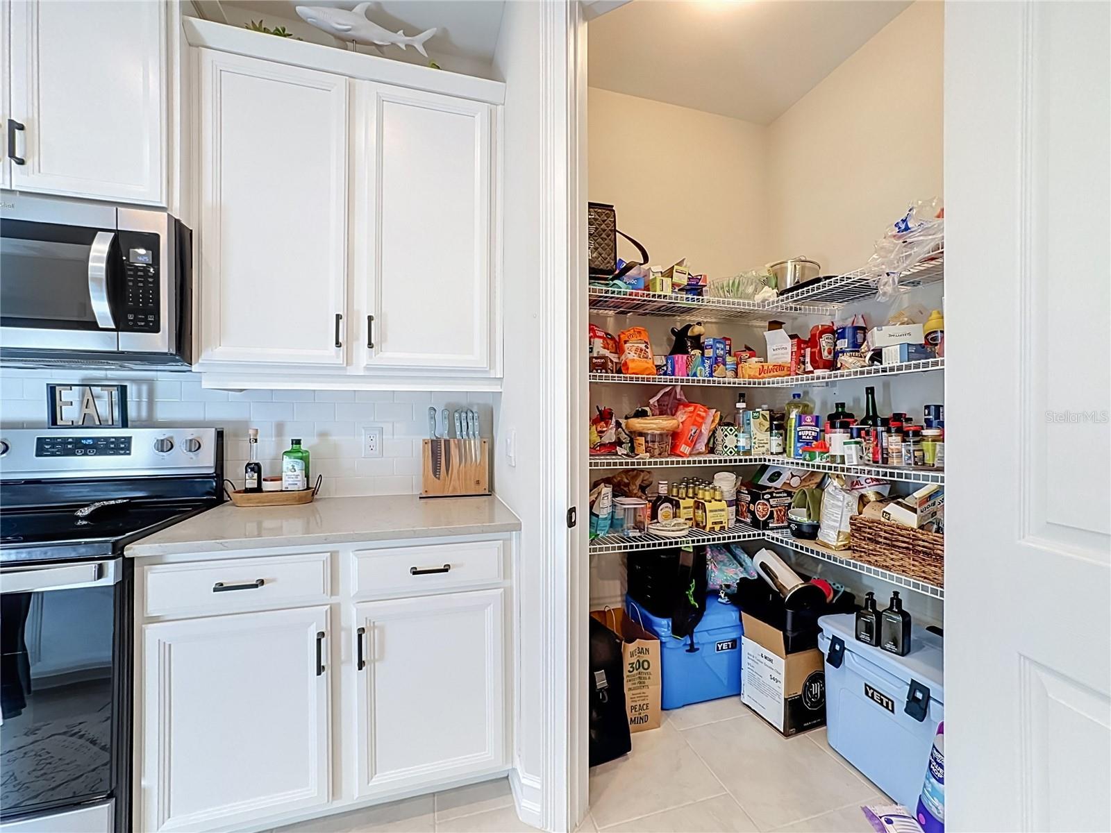 446 IBIZA LOOP, Venice, FL 34292
