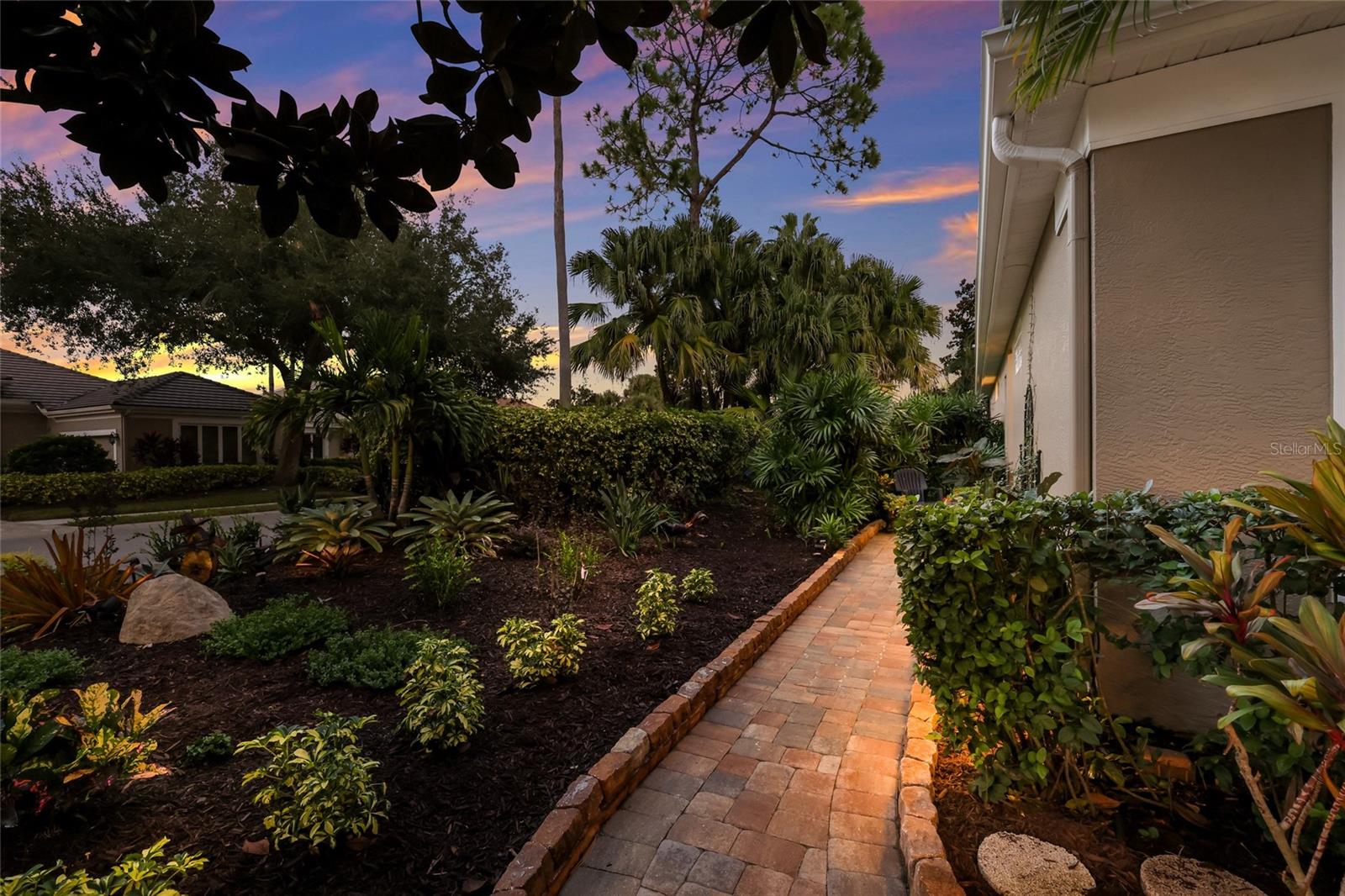 8705 52ND DRIVE E, Bradenton, FL 34211