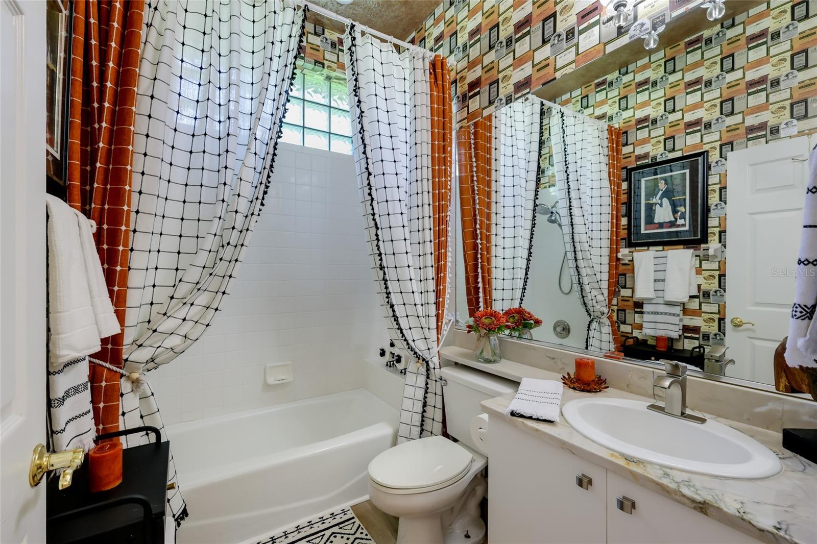 8705 52ND DRIVE E, Bradenton, FL 34211