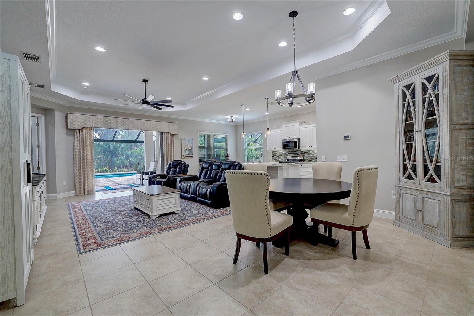 3718 WOODCLIFF LAKE TERRACE, Sarasota, FL 34243