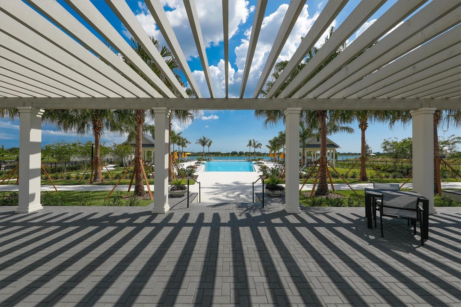 1104 WATERLINE COURT, Sarasota, FL 34240