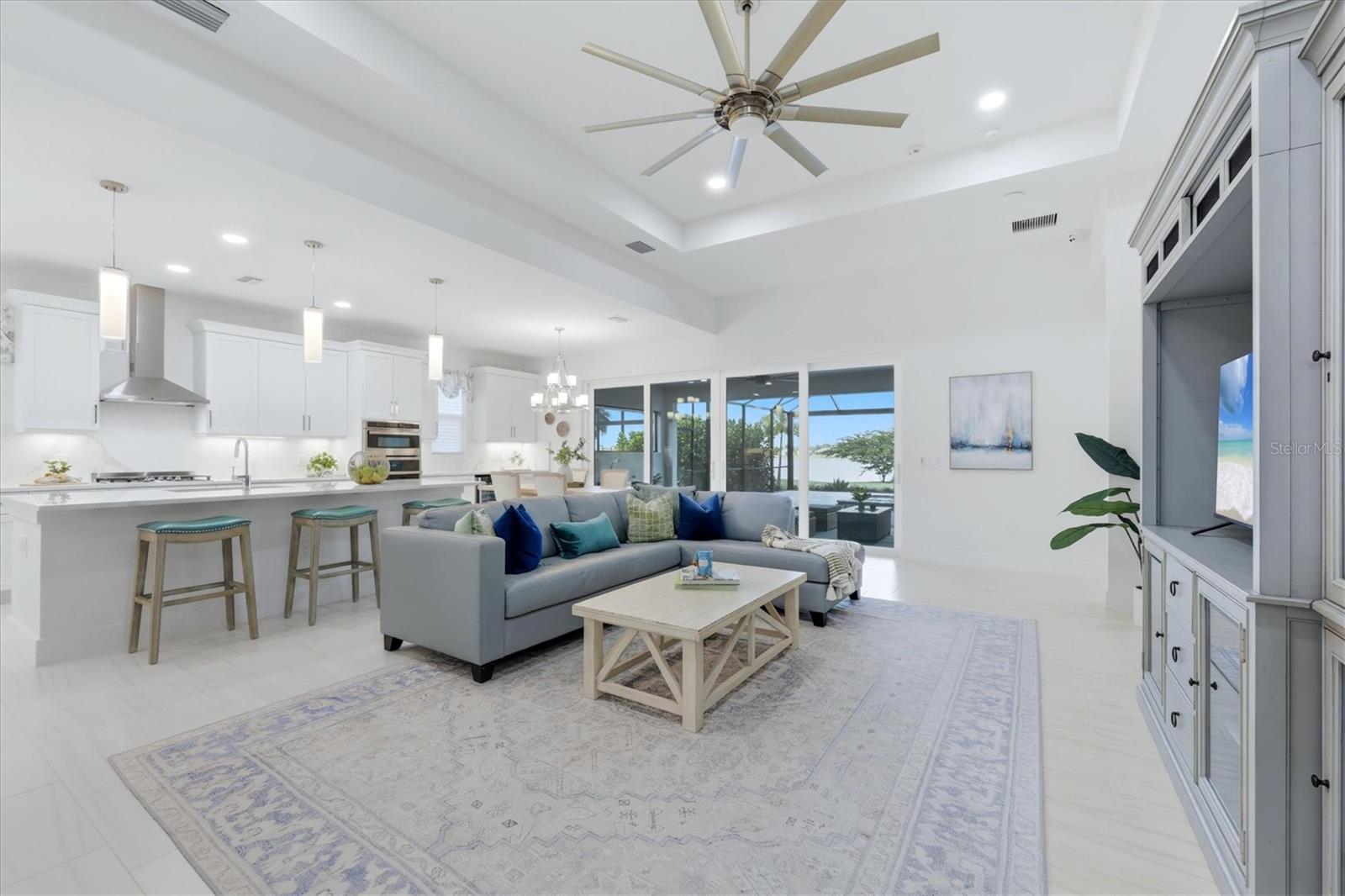 1104 WATERLINE COURT, Sarasota, FL 34240