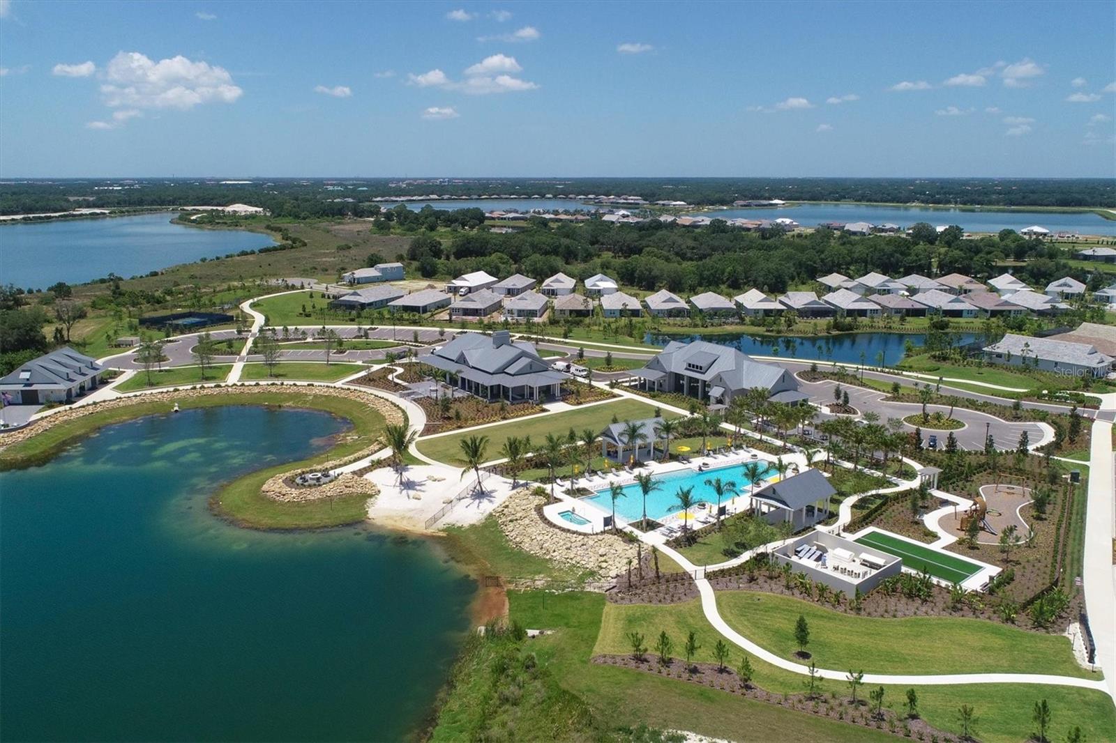 1104 WATERLINE COURT, Sarasota, FL 34240