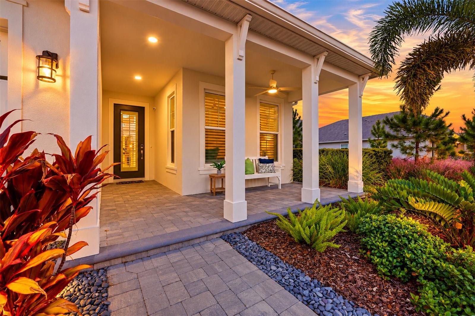 1104 WATERLINE COURT, Sarasota, FL 34240
