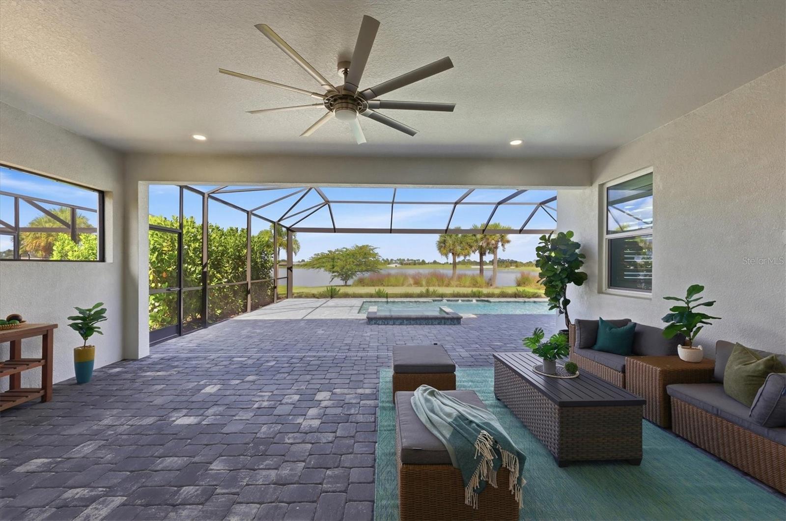 1104 WATERLINE COURT, Sarasota, FL 34240