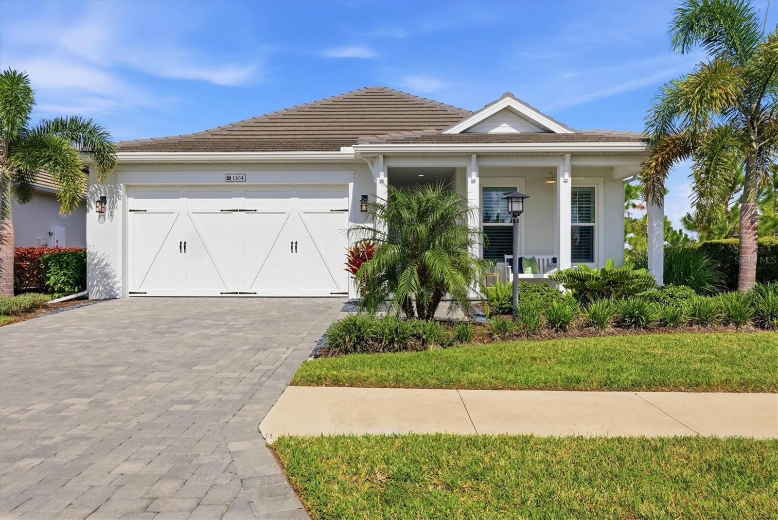 1104 WATERLINE COURT, Sarasota, FL 34240
