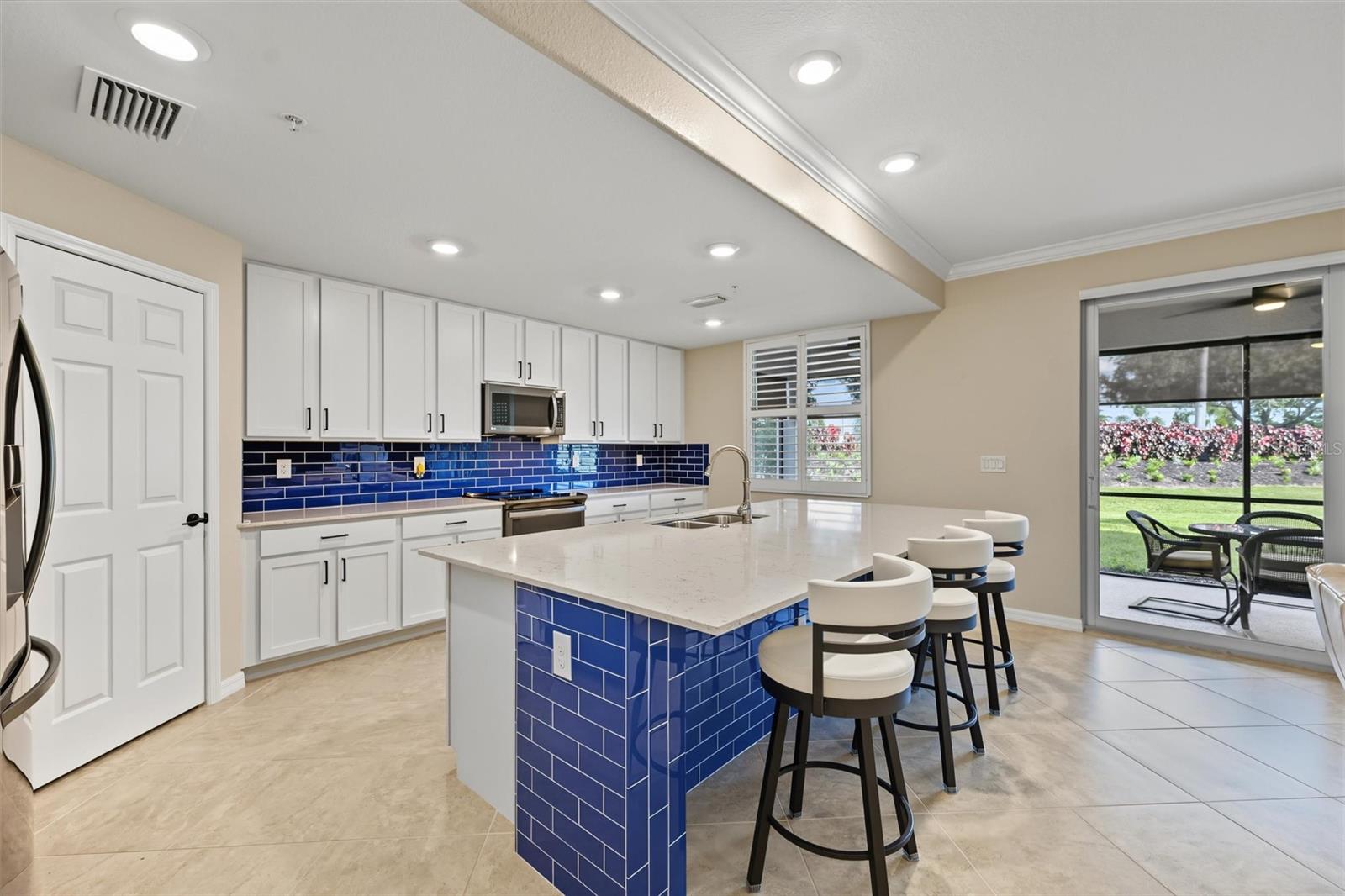 1017 TIDEWATER SHORES LOOP, #1017, Bradenton, FL 34208