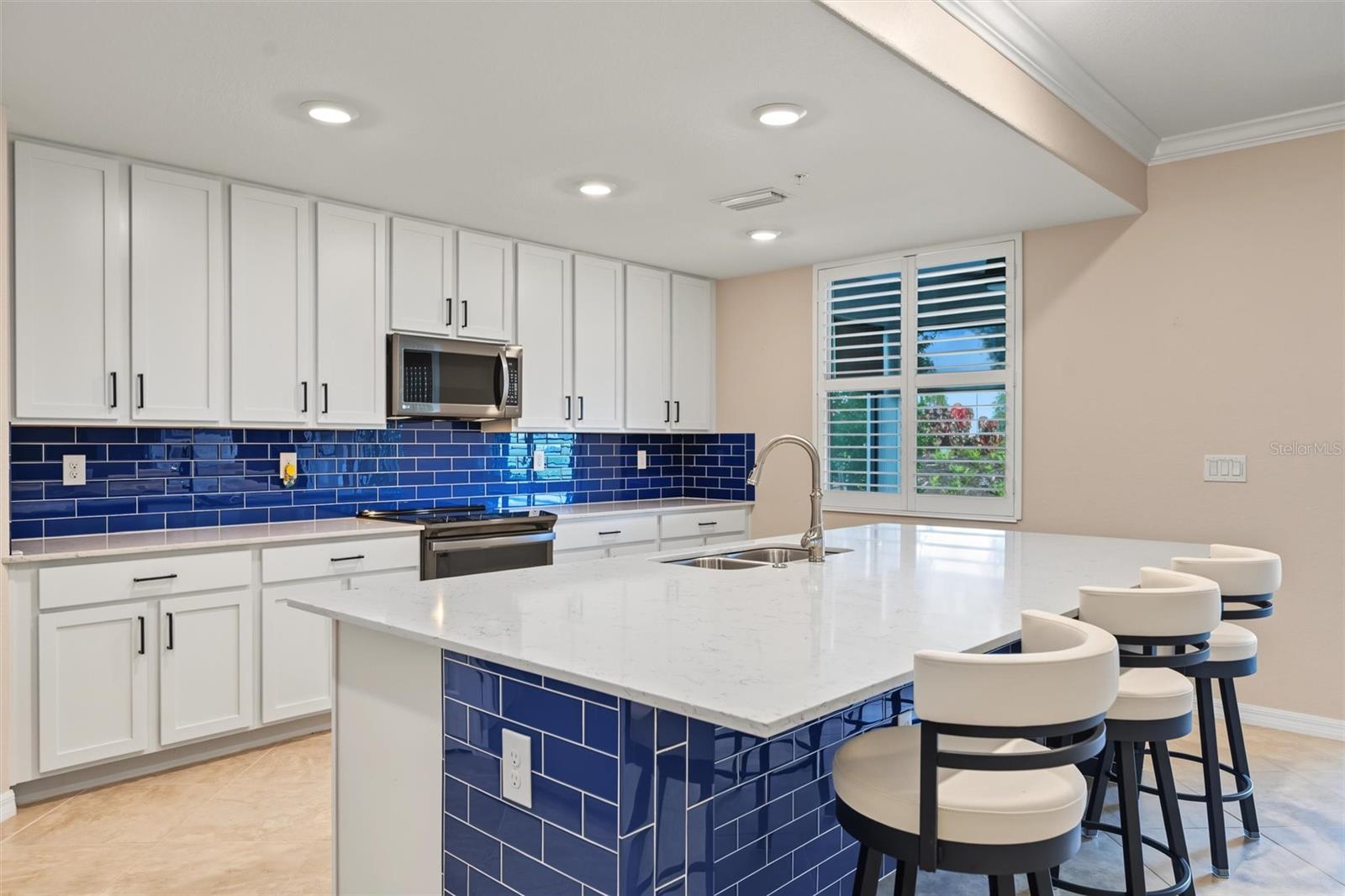 1017 TIDEWATER SHORES LOOP, #1017, Bradenton, FL 34208