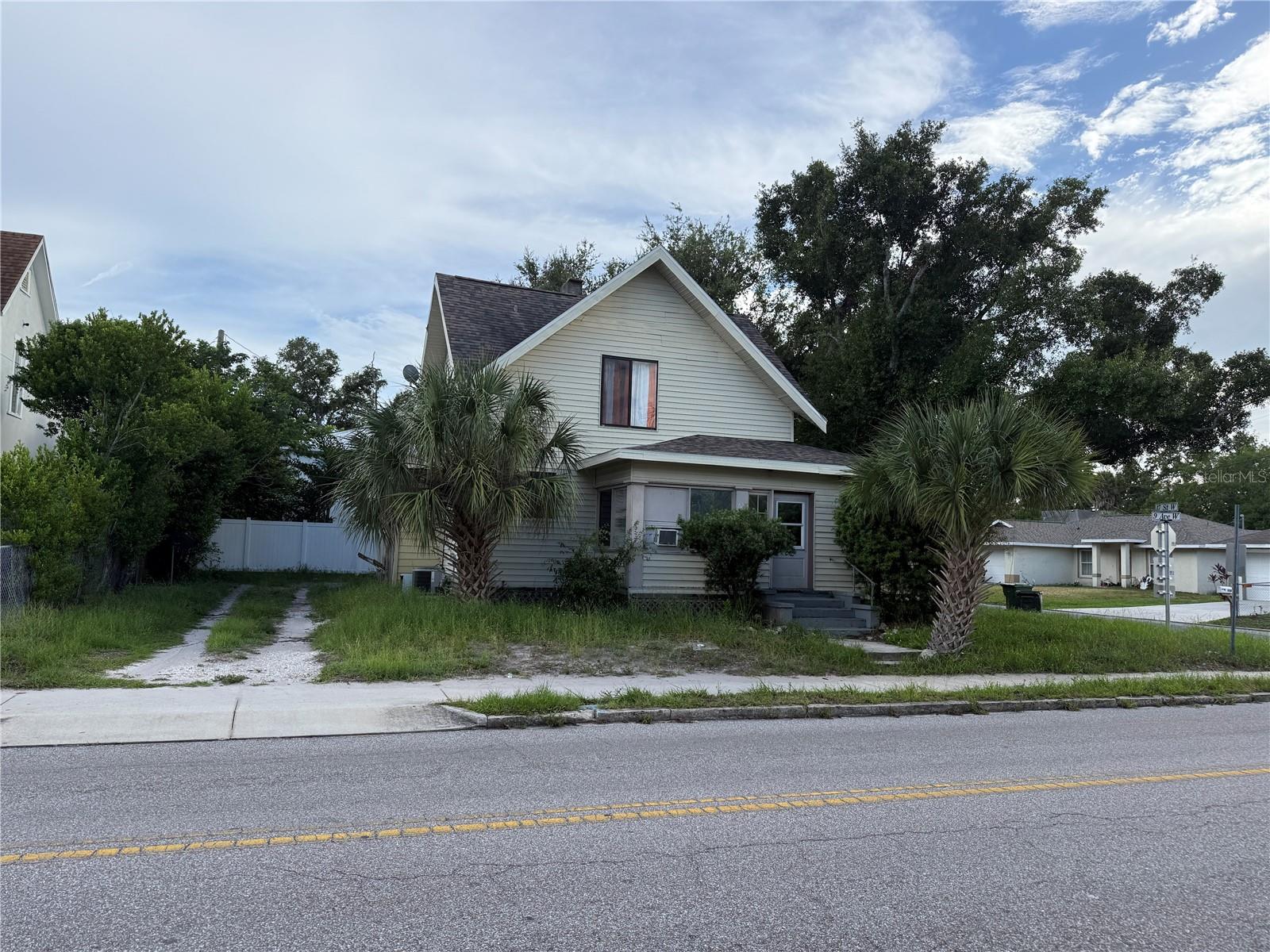 1625 9TH AVENUE W, Bradenton, FL 34205