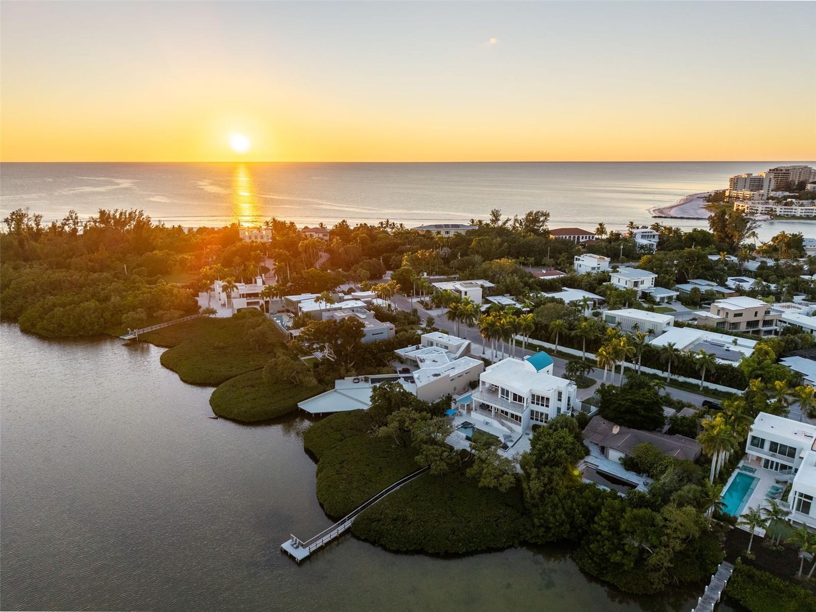 222 MORNINGSIDE DRIVE, Sarasota, FL 34236