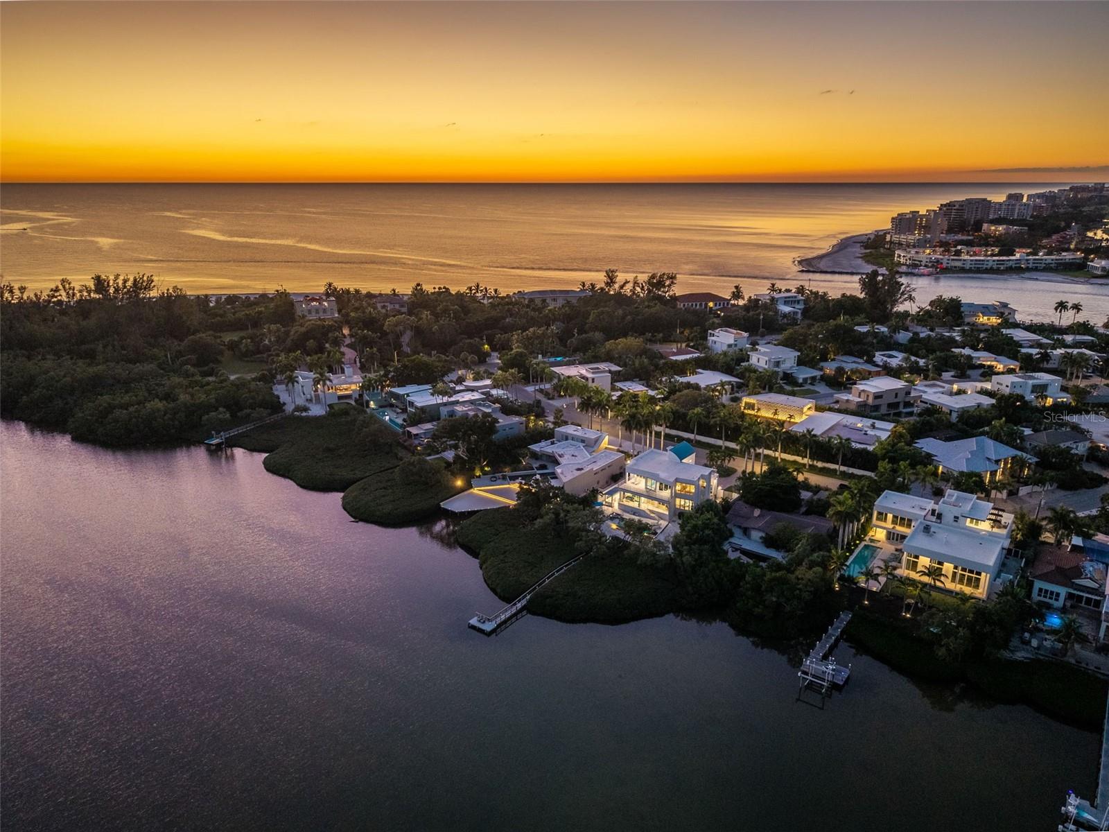222 MORNINGSIDE DRIVE, Sarasota, FL 34236