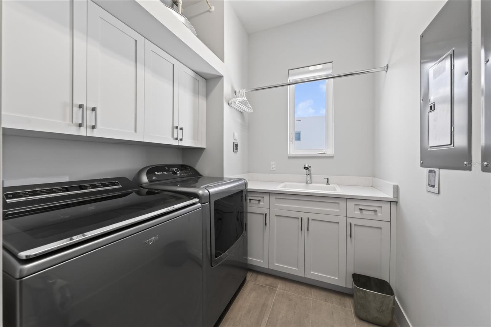 222 MORNINGSIDE DRIVE, Sarasota, FL 34236