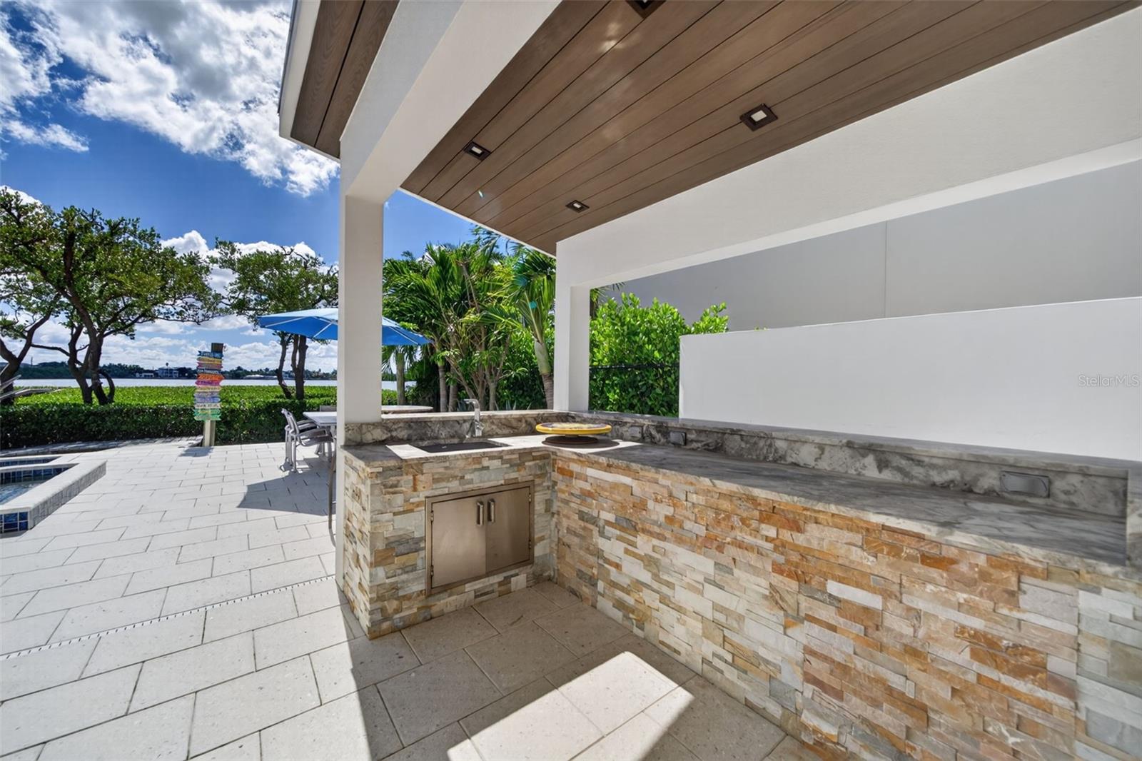 222 MORNINGSIDE DRIVE, Sarasota, FL 34236