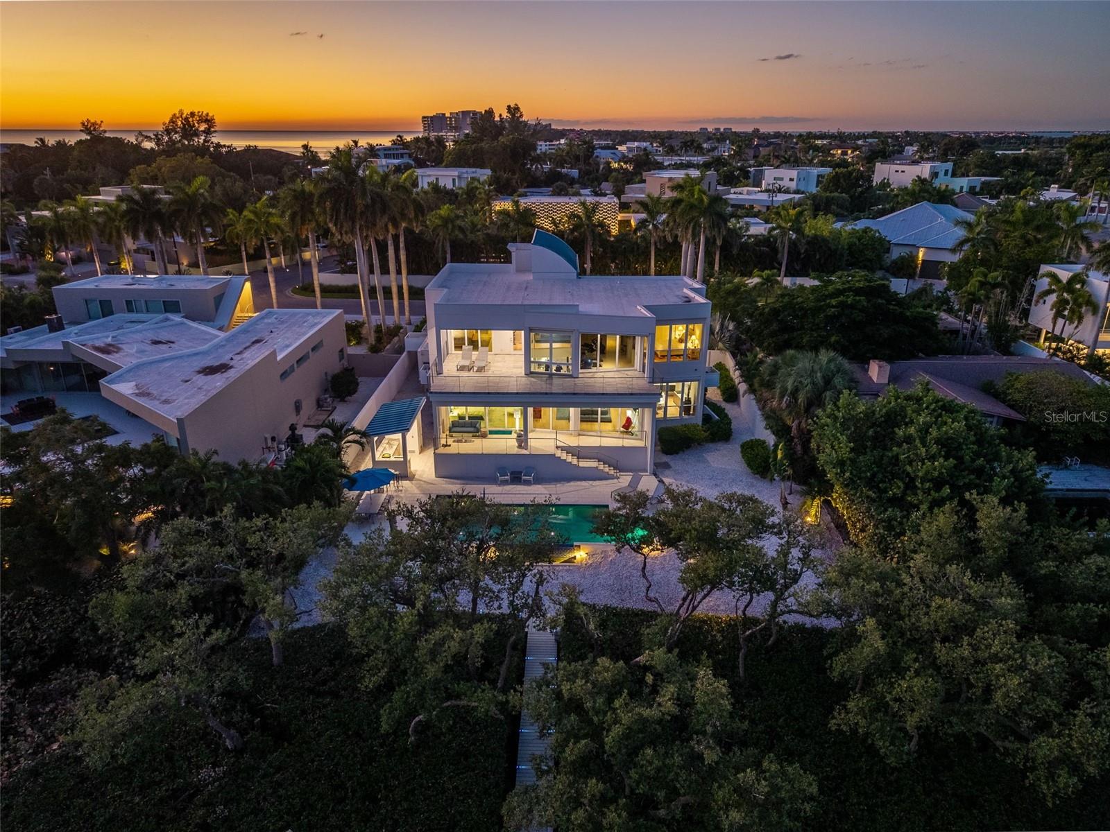 222 MORNINGSIDE DRIVE, Sarasota, FL 34236