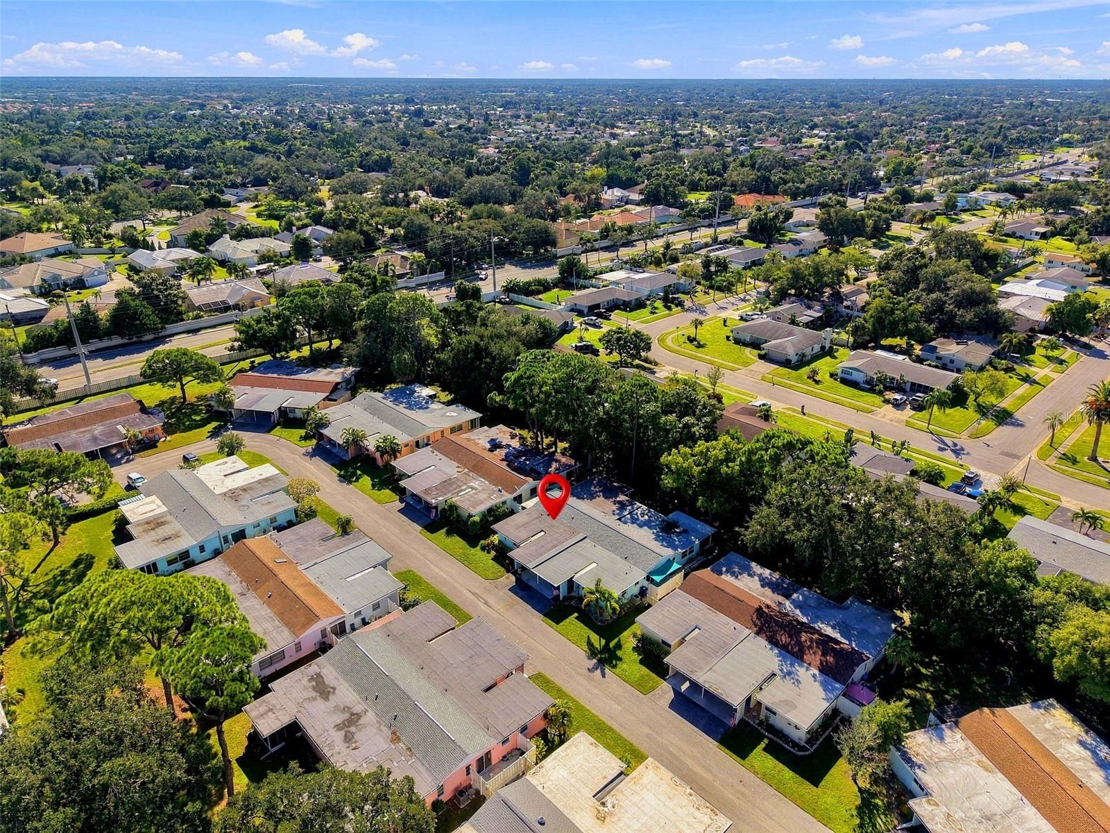 6272 GREEN VIEW CIR, #114, Sarasota, FL 34231