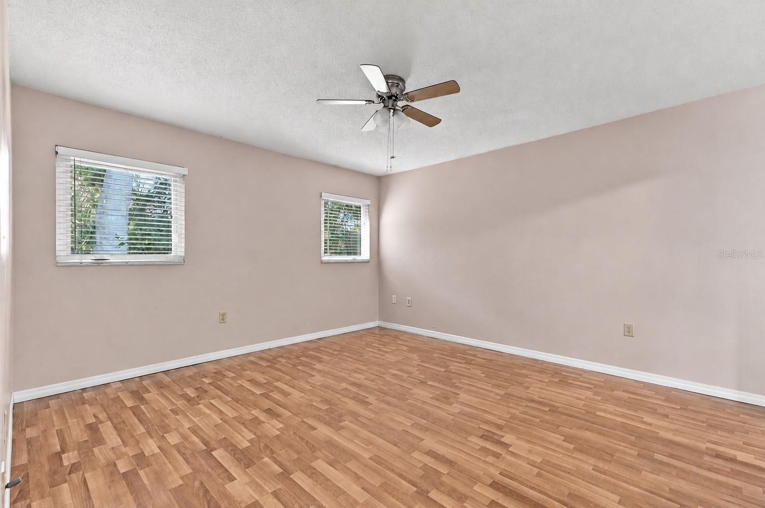 6272 GREEN VIEW CIR, #114, Sarasota, FL 34231