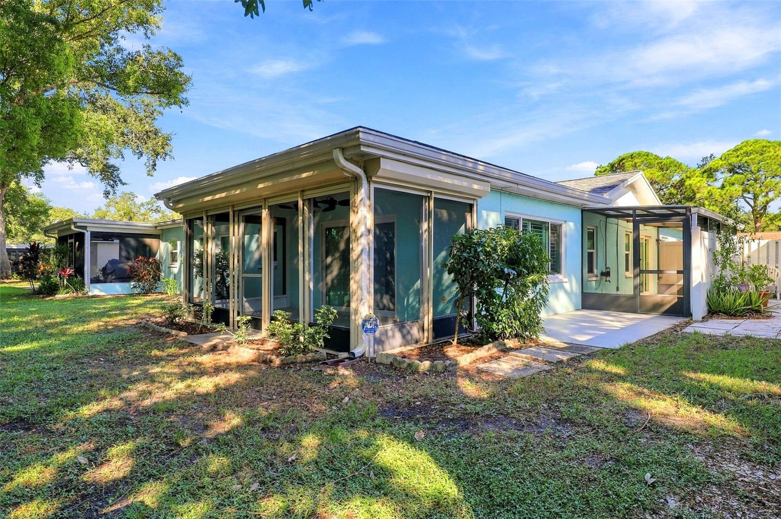 6272 GREEN VIEW CIR, #114, Sarasota, FL 34231