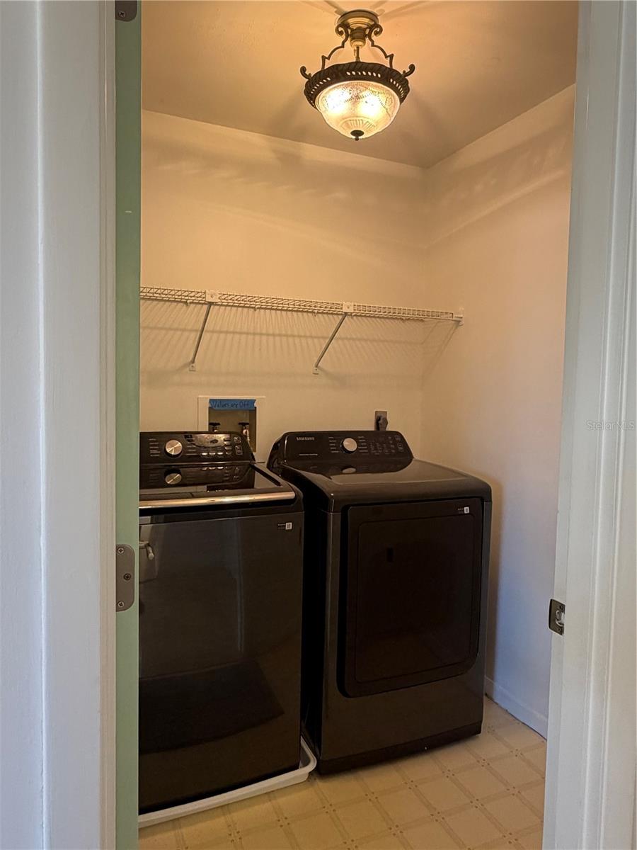 5387 HUNTINGWOOD COURT, #4, Sarasota, FL 34235