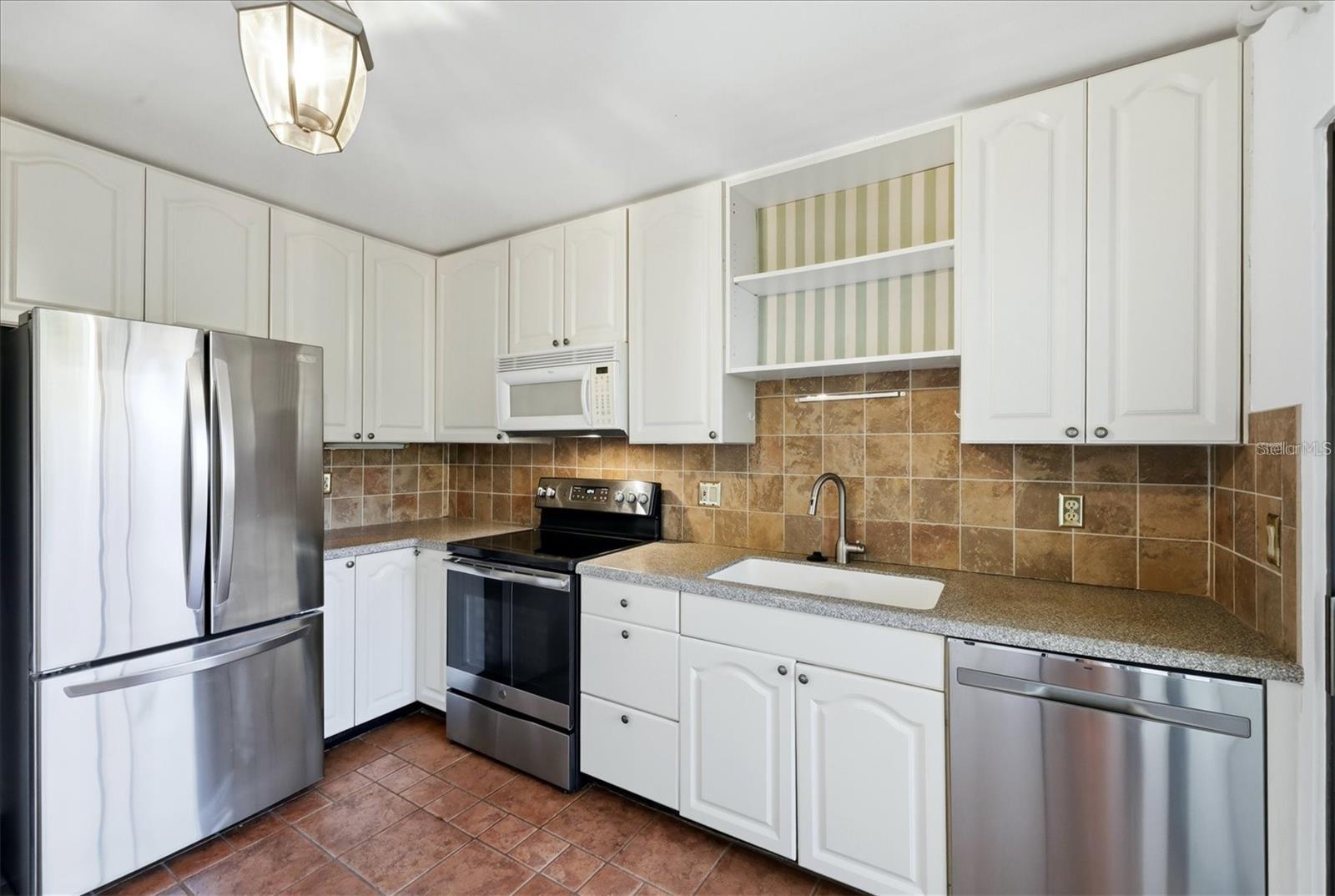 5387 HUNTINGWOOD COURT, #4, Sarasota, FL 34235