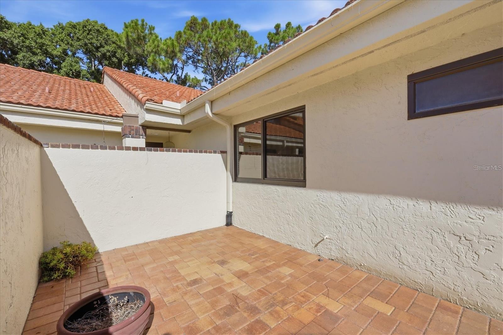 5387 HUNTINGWOOD COURT, #4, Sarasota, FL 34235