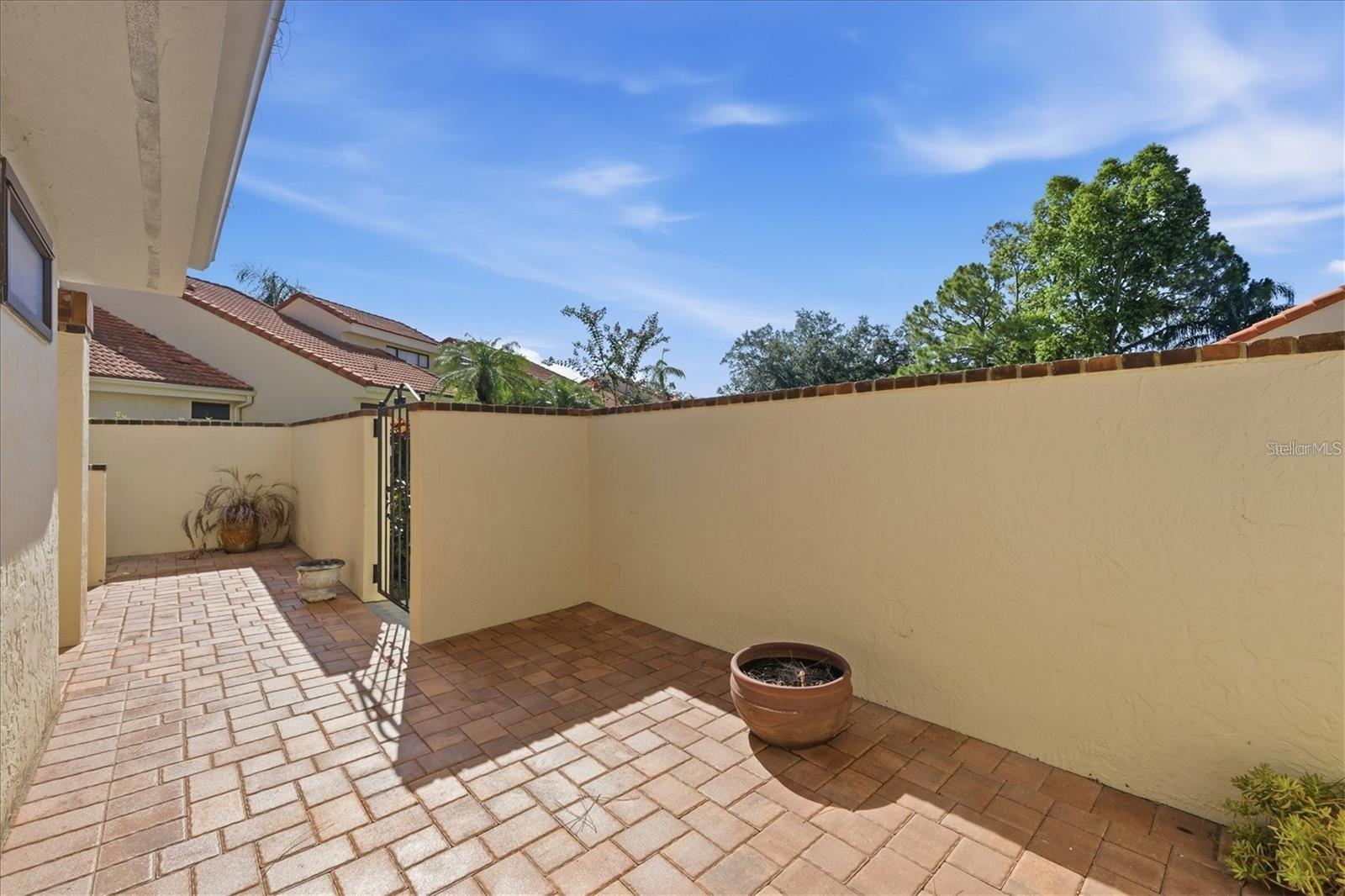 5387 HUNTINGWOOD COURT, #4, Sarasota, FL 34235
