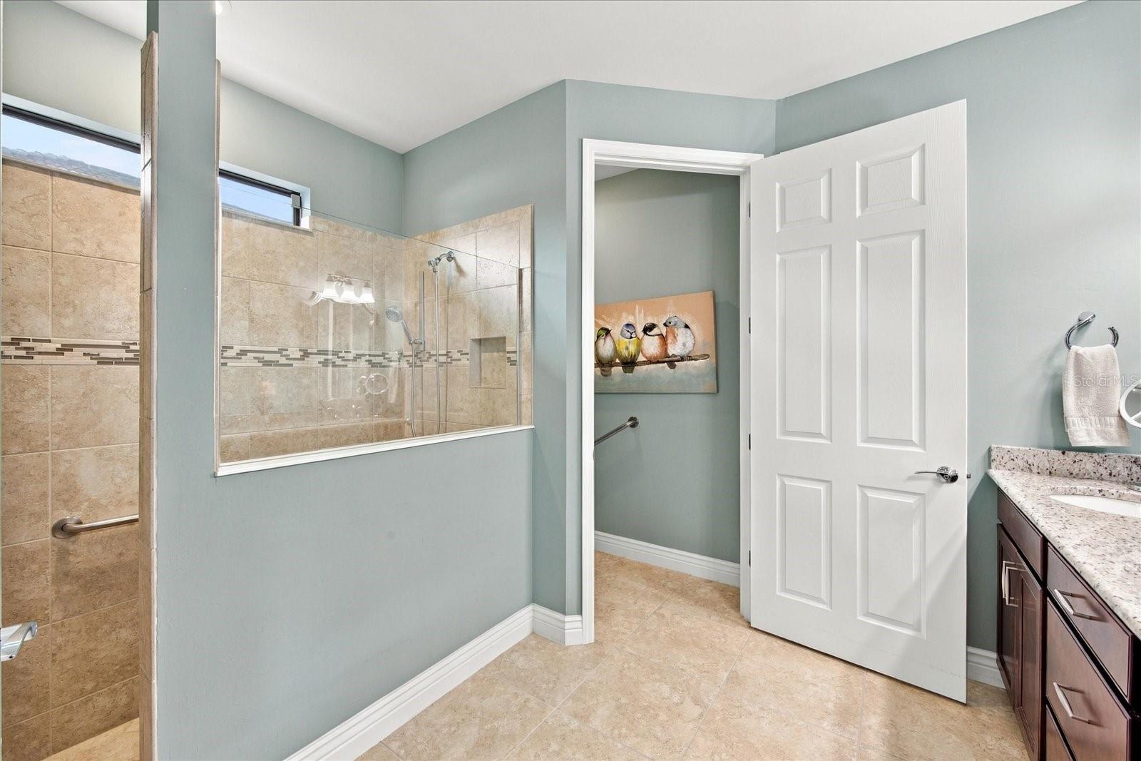 6808 CHESTER TRAIL, Bradenton, FL 34202