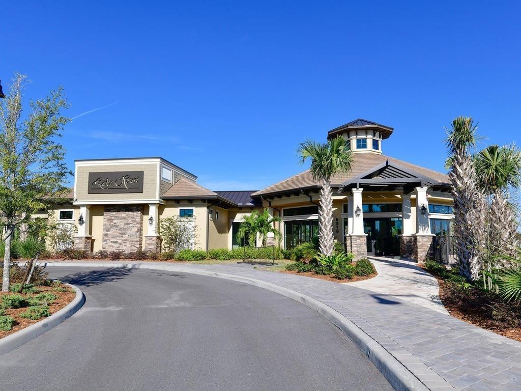 6808 CHESTER TRAIL, Bradenton, FL 34202