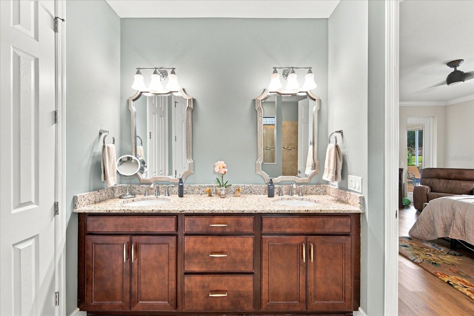 6808 CHESTER TRAIL, Bradenton, FL 34202
