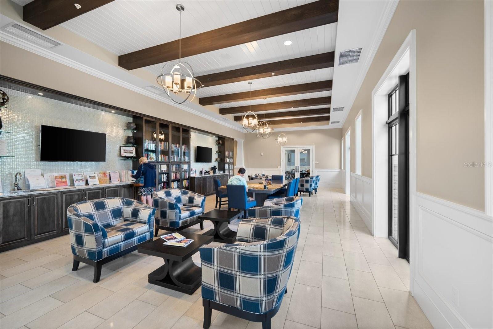 6808 CHESTER TRAIL, Bradenton, FL 34202