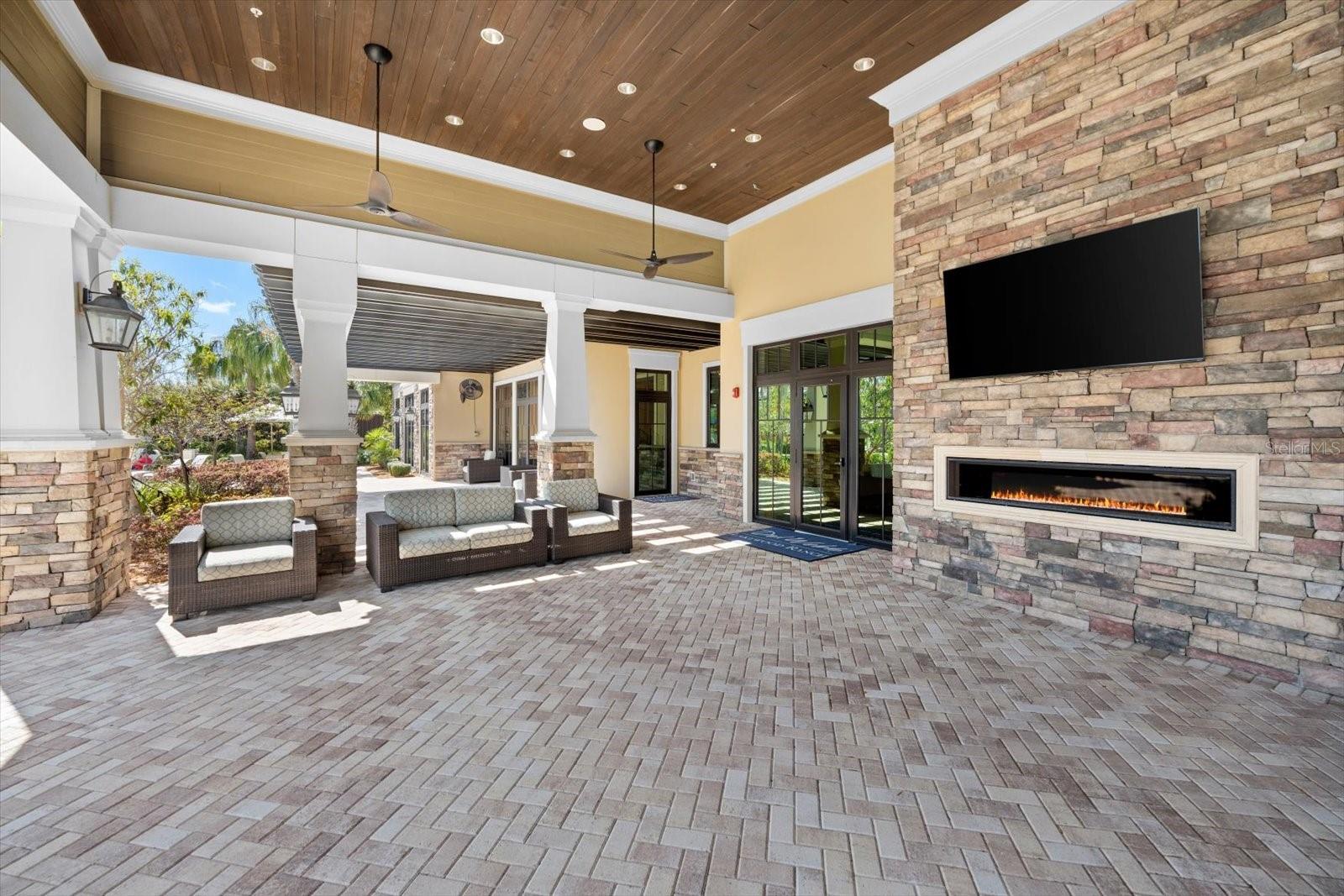 6808 CHESTER TRAIL, Bradenton, FL 34202