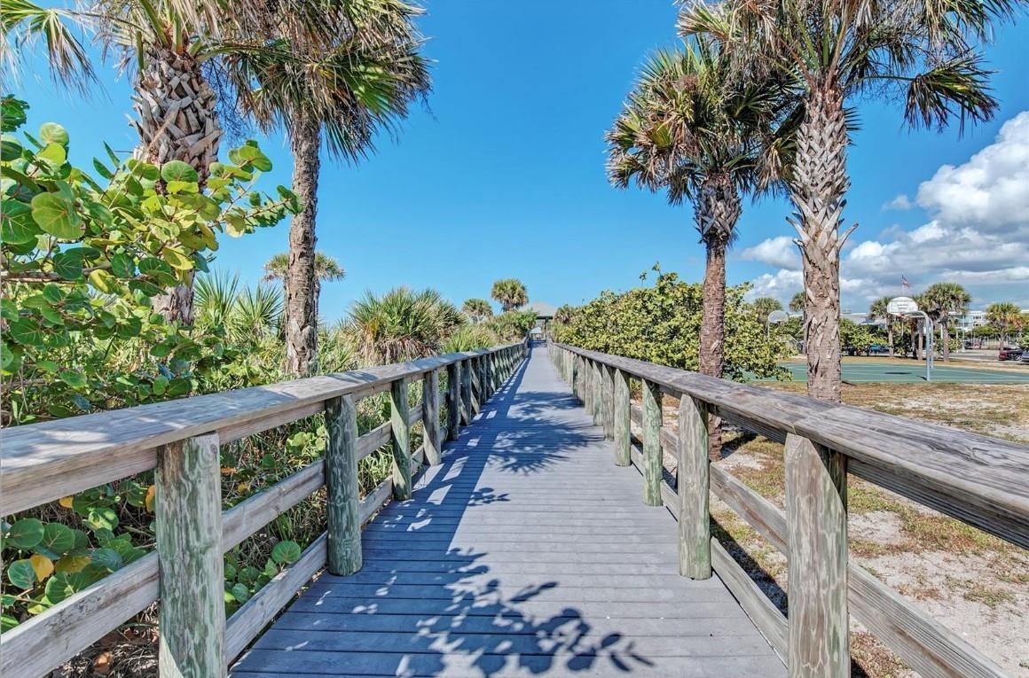 4 CYPRESS COURT, Placida, FL 33946