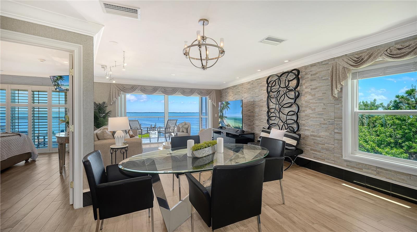 5320 GULF OF MEXICO DRIVE, #101, Longboat Key, FL 34228