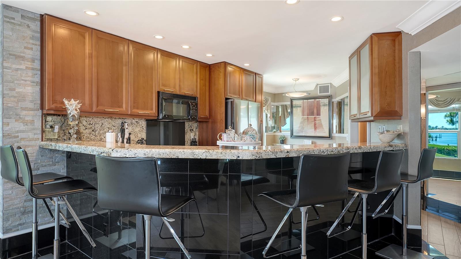 5320 GULF OF MEXICO DRIVE, #101, Longboat Key, FL 34228