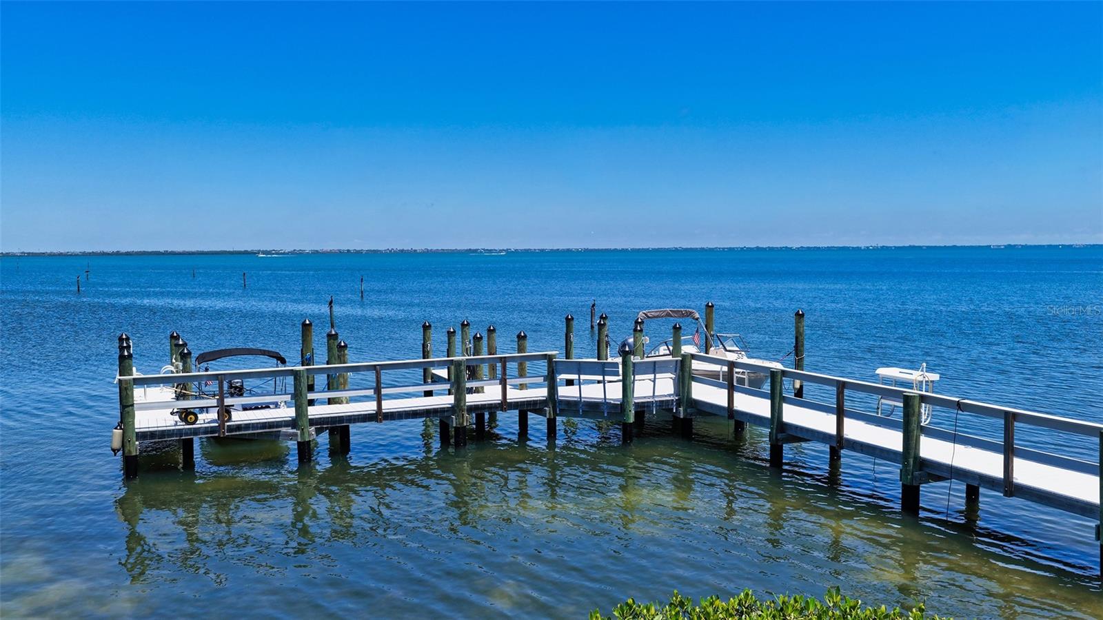 5320 GULF OF MEXICO DRIVE, #101, Longboat Key, FL 34228