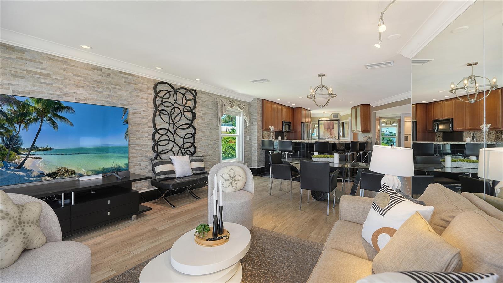 5320 GULF OF MEXICO DRIVE, #101, Longboat Key, FL 34228