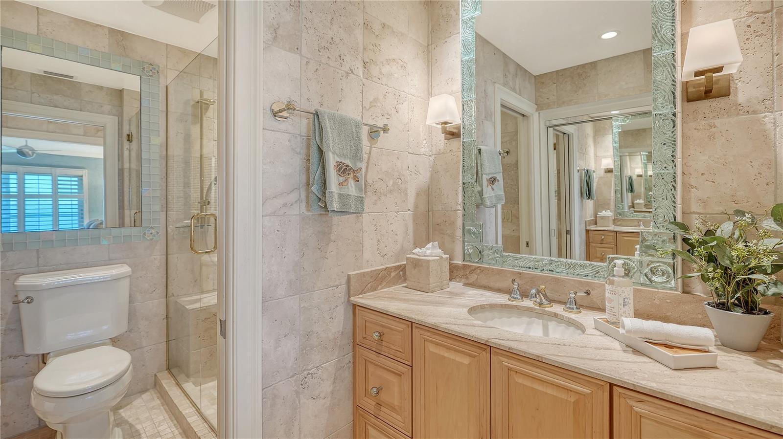 5320 GULF OF MEXICO DRIVE, #101, Longboat Key, FL 34228