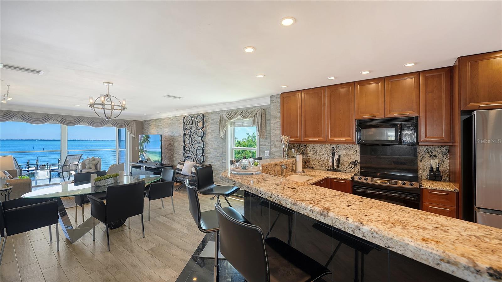 5320 GULF OF MEXICO DRIVE, #101, Longboat Key, FL 34228