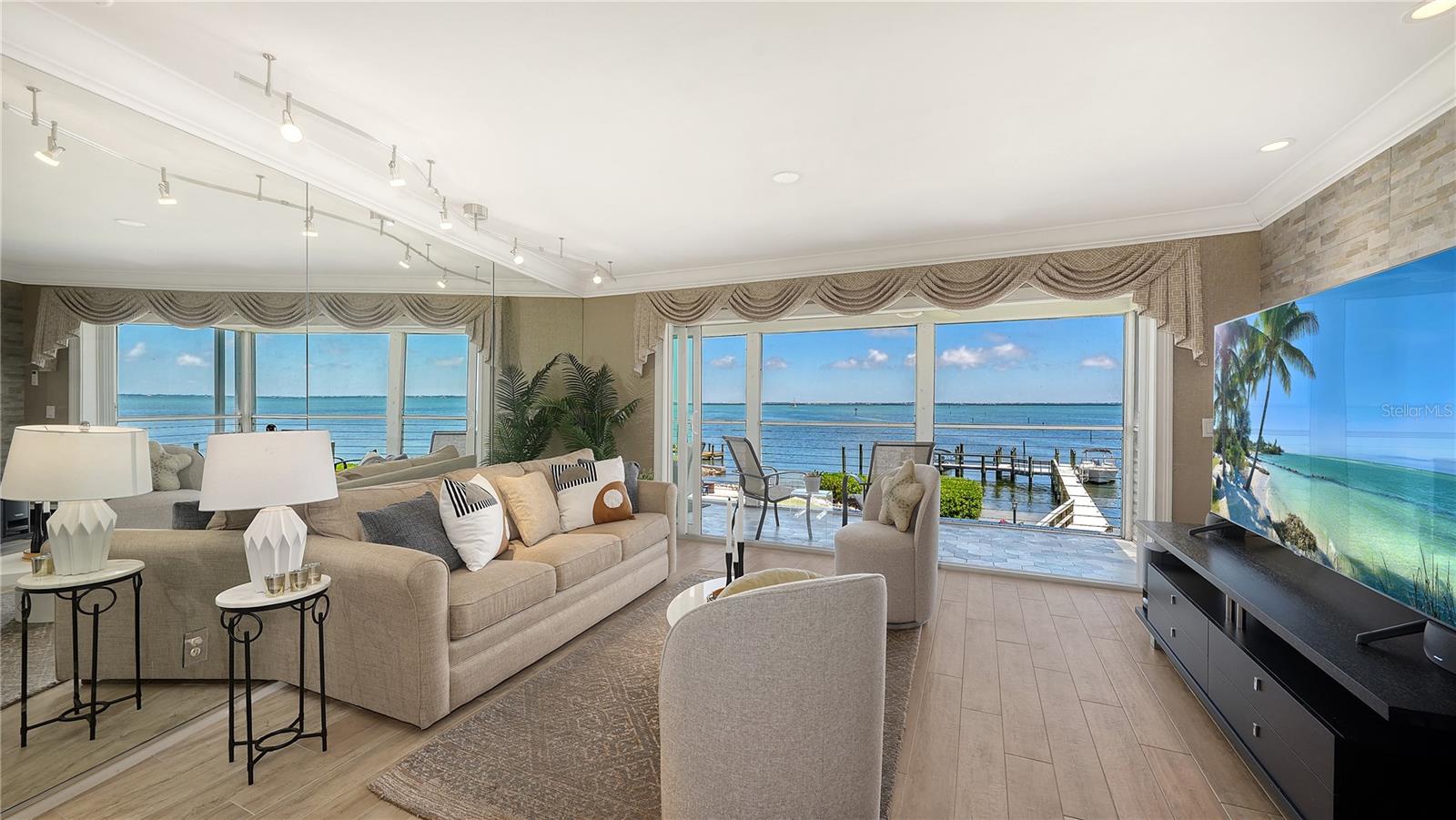 5320 GULF OF MEXICO DRIVE, #101, Longboat Key, FL 34228
