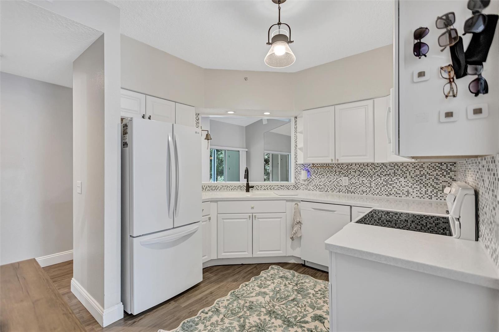 5520 FAIR OAKS STREET, #19A, Bradenton, FL 34203