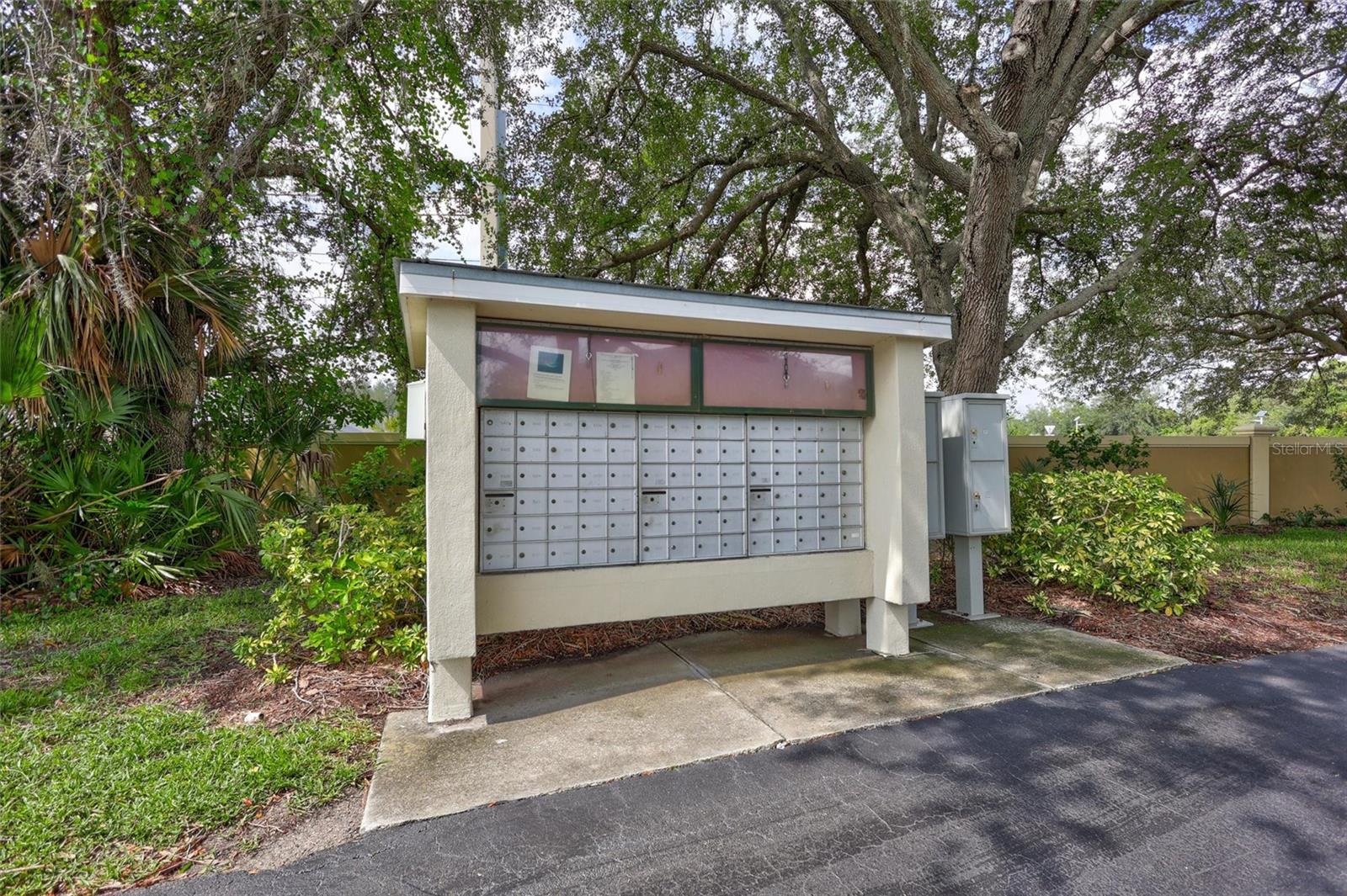 5520 FAIR OAKS STREET, #19A, Bradenton, FL 34203
