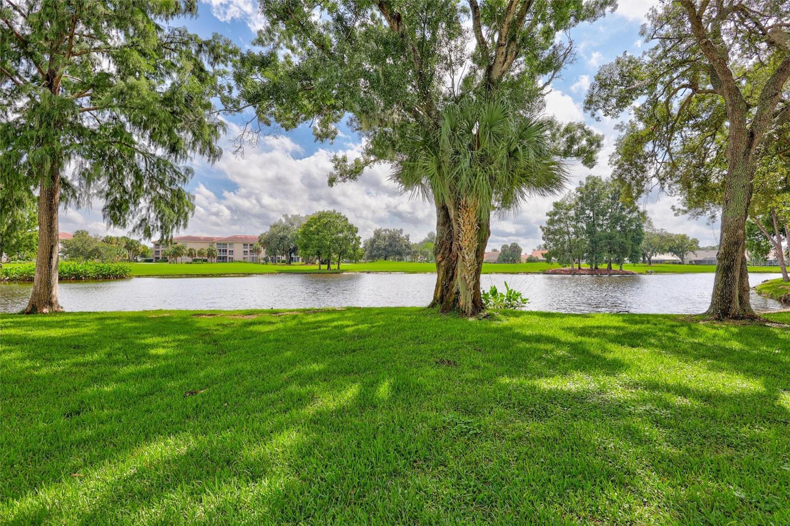 5520 FAIR OAKS STREET, #19A, Bradenton, FL 34203