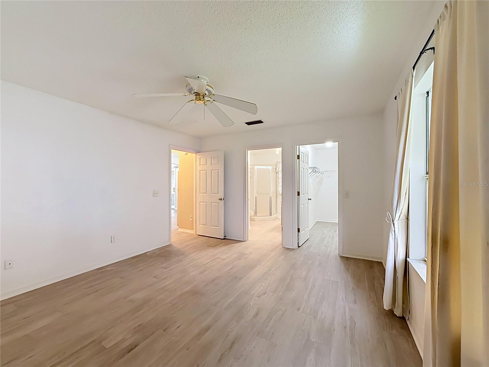 1607 COG HILL DRIVE, Lady Lake, FL 32159