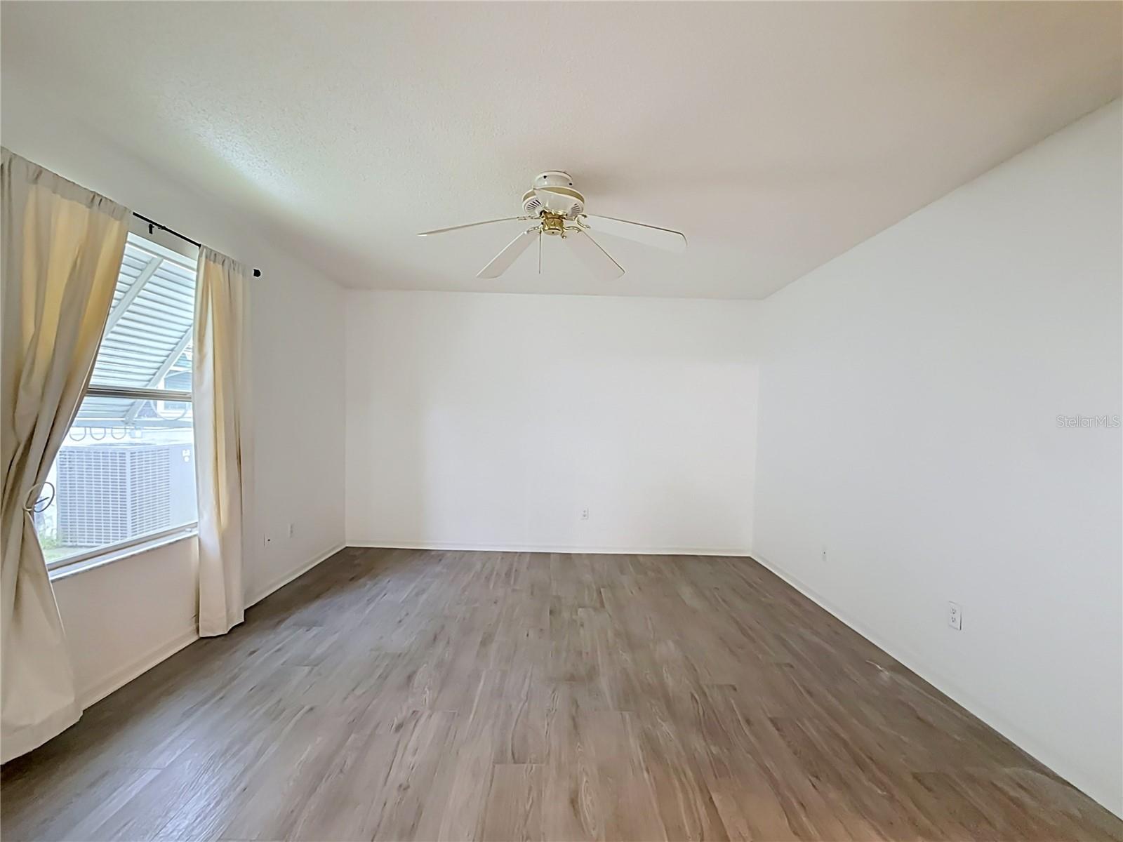 1607 COG HILL DRIVE, Lady Lake, FL 32159