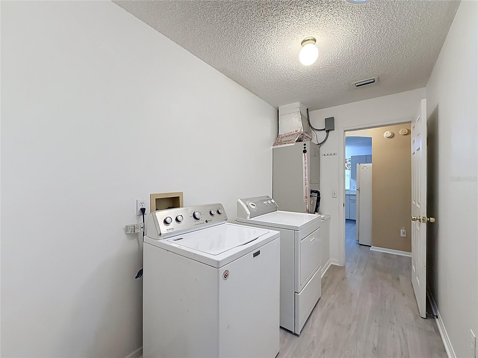 1607 COG HILL DRIVE, Lady Lake, FL 32159