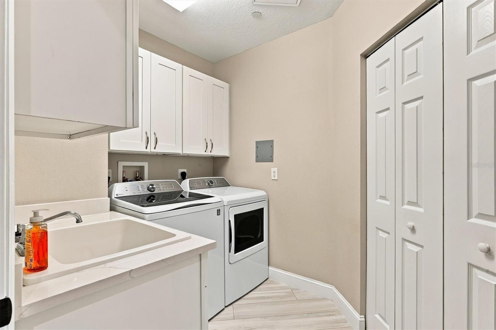6350 WATERCREST WAY, #401, Lakewood Ranch, FL 34202
