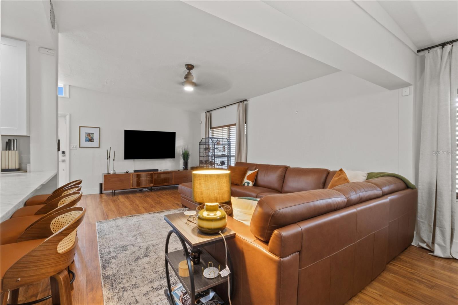 2857 WOOD STREET, Sarasota, FL 34237