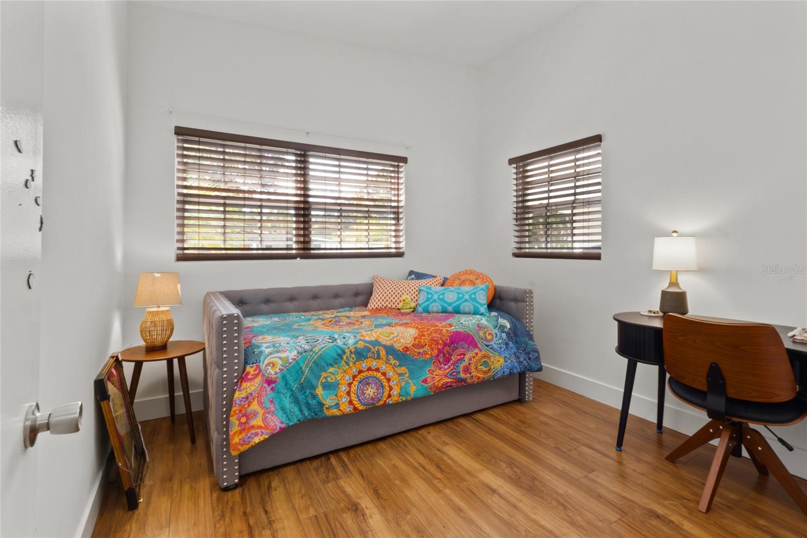 2857 WOOD STREET, Sarasota, FL 34237