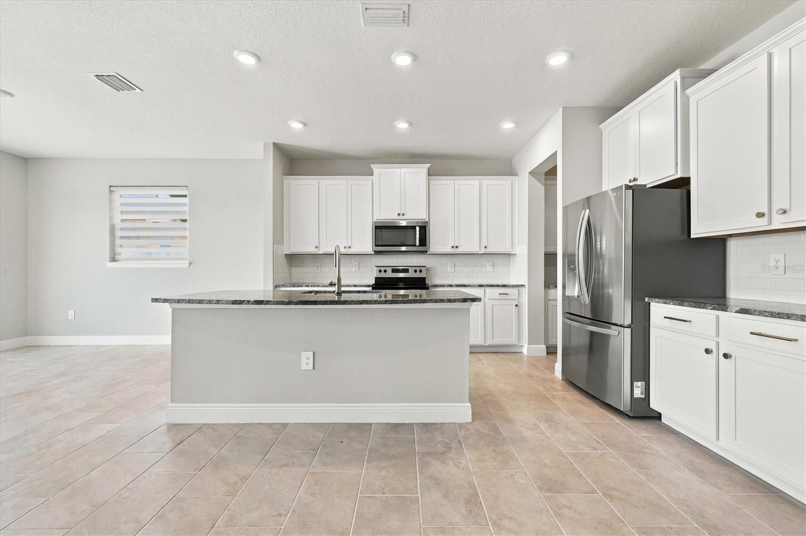 17808 CANTARINA COVE, Bradenton, FL 34211