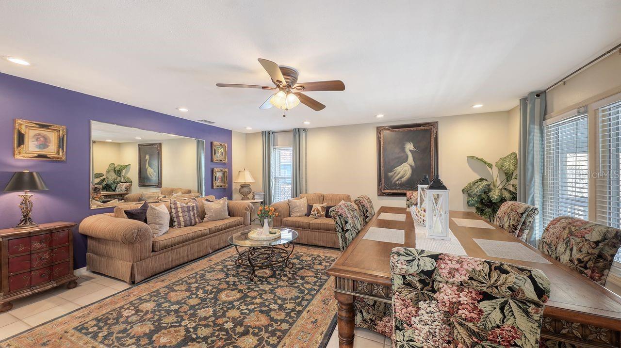 126 AVENIDA VENECCIA, Sarasota, FL 34242